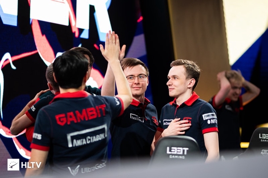 PSVR 2破解引发热潮 眼动追踪与触觉反馈功能全面解锁